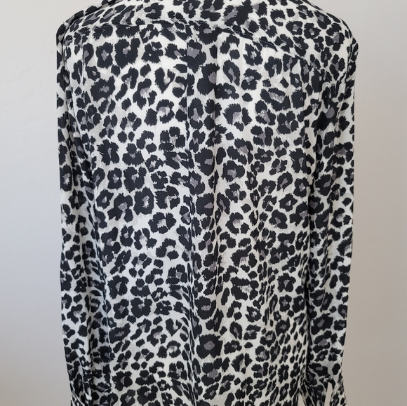 LOFT button down animal print blouse - Picture 4 of 7